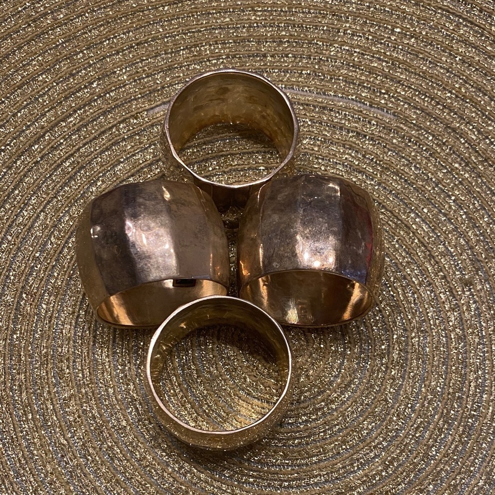Silver Tone Napkin Rings Set of 4